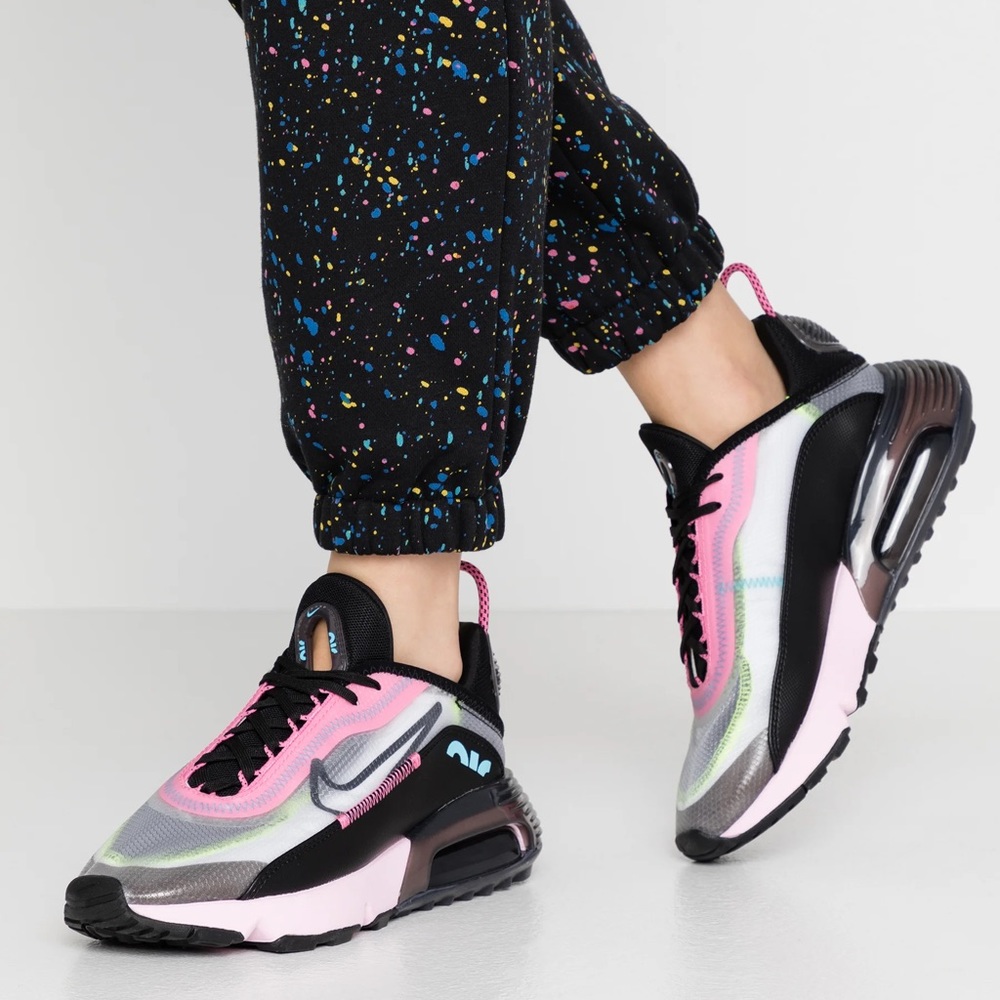 Nike Women's Air Max 2090
